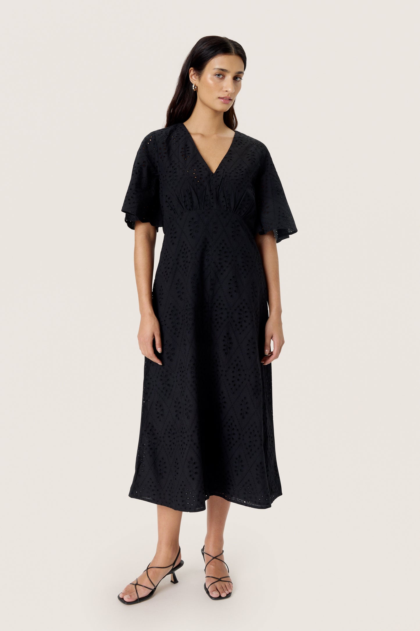 Soaked in Luxury Joella Dress | Black