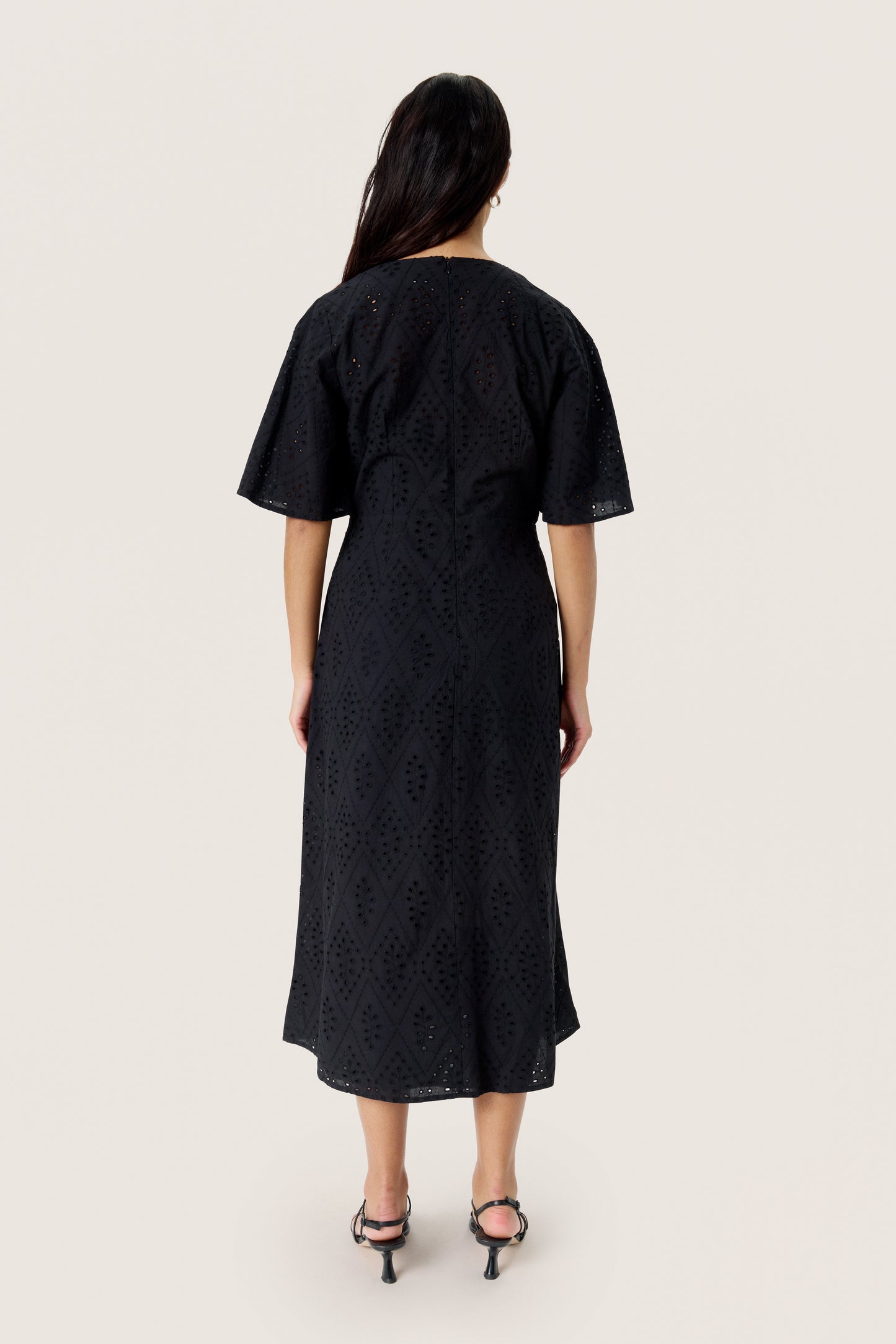 Soaked in Luxury Joella Dress | Black