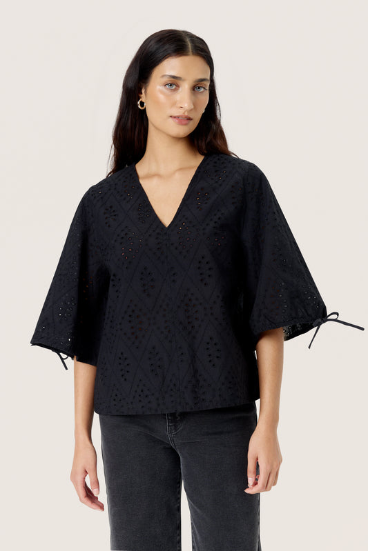 Soaked in Luxury Joella Blouse | Black