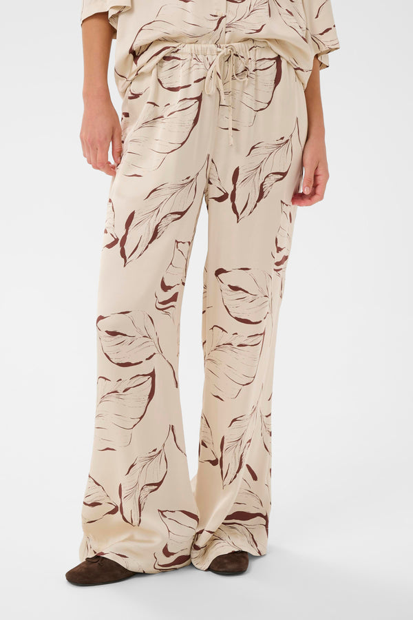 Soaked in Luxury Clero Flared Printed Pants | Oatmeal Leaf Print