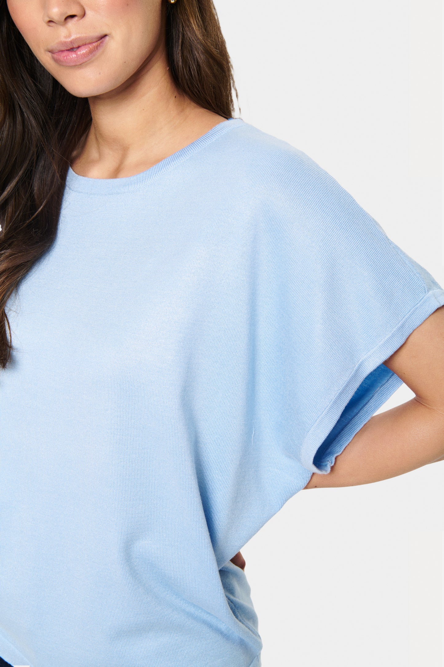 Saint Tropez Mila Round Neck Short Sleeve Pullover | Chambray Blue
