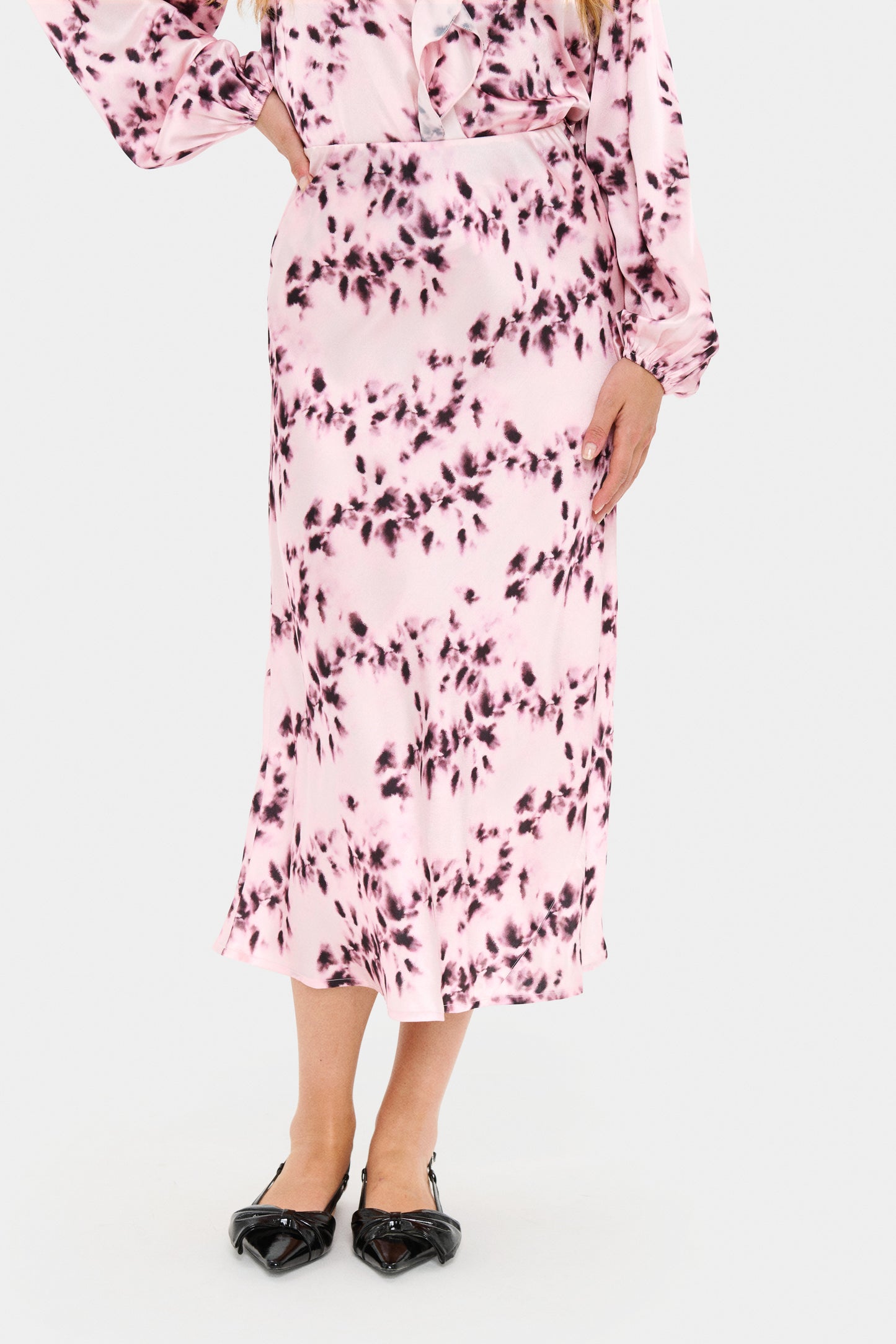 Nella Skirt | Pale Lilac Mist Blooms