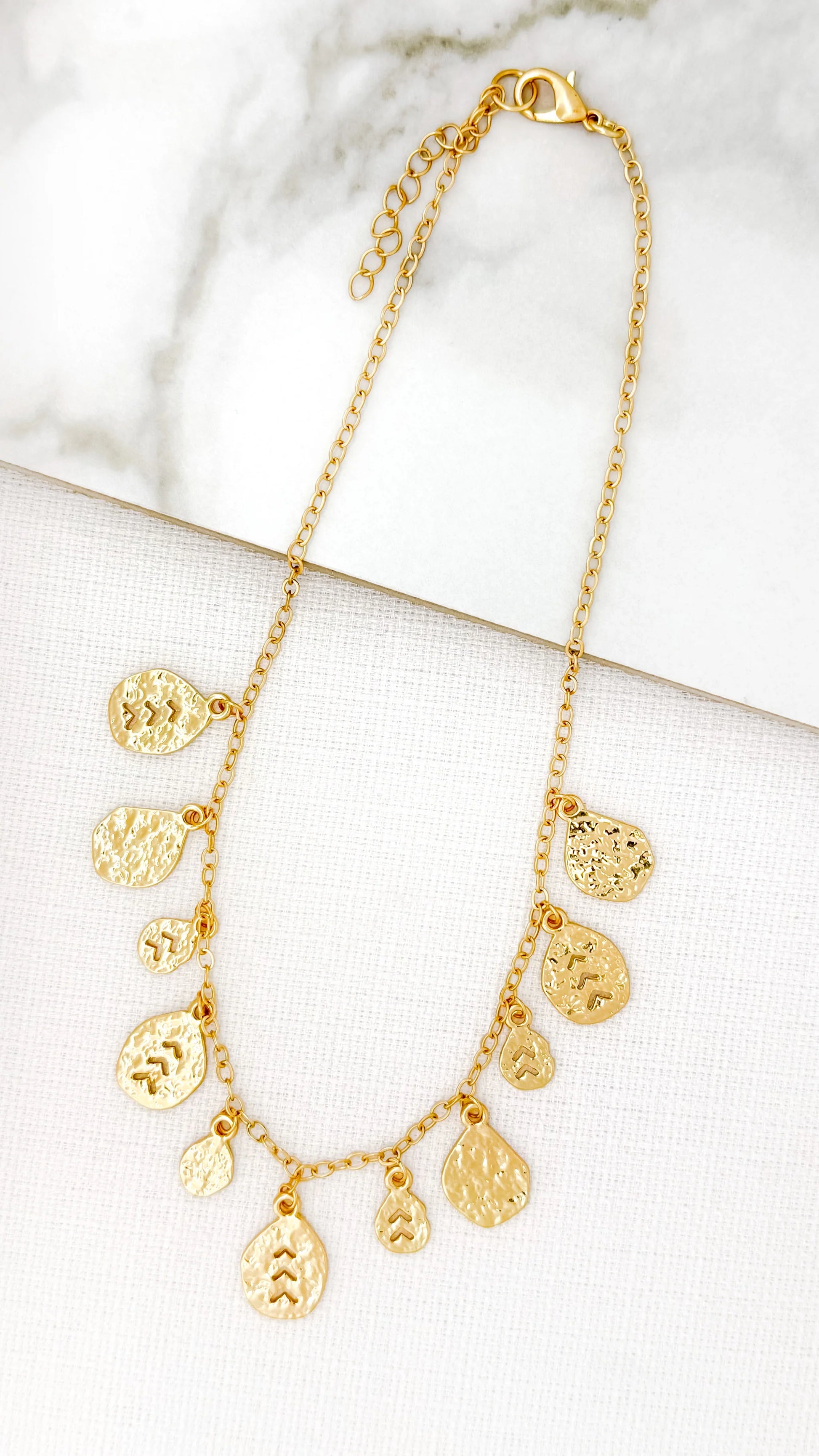 Envy Short Gold Necklace with Textured Charms