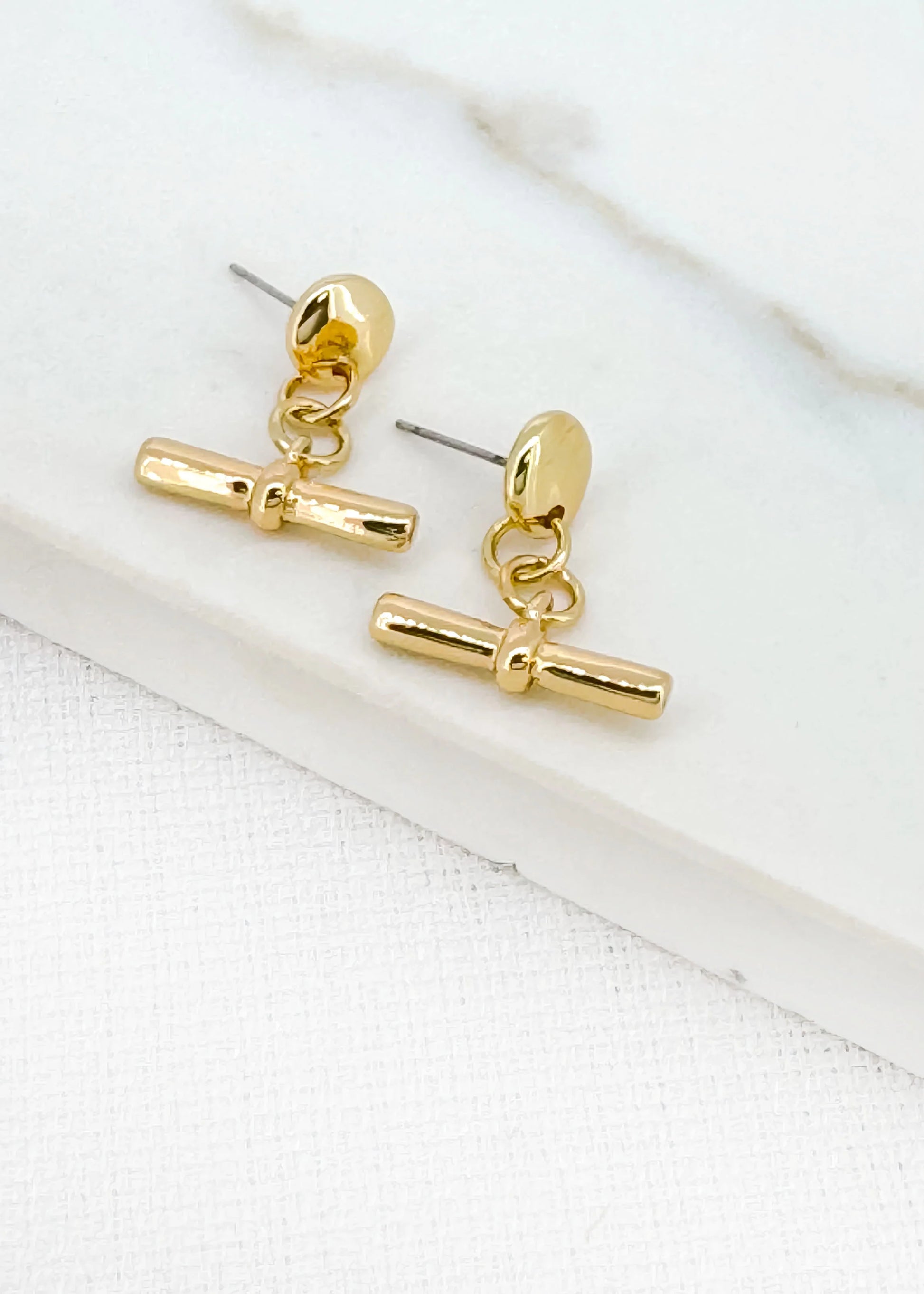 Envy Gold T-bar Dropper Earring