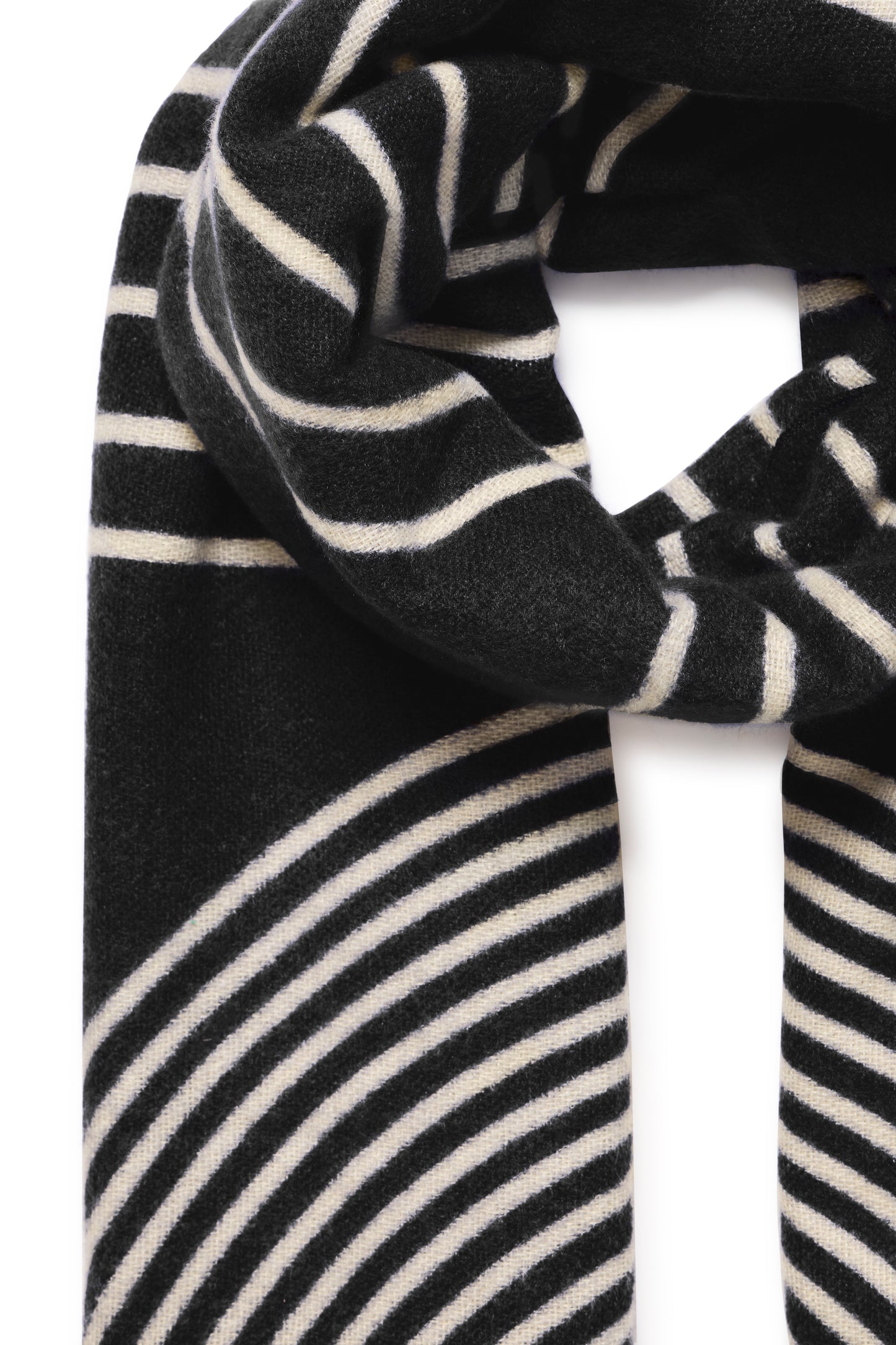 Ialana Scarf | Black