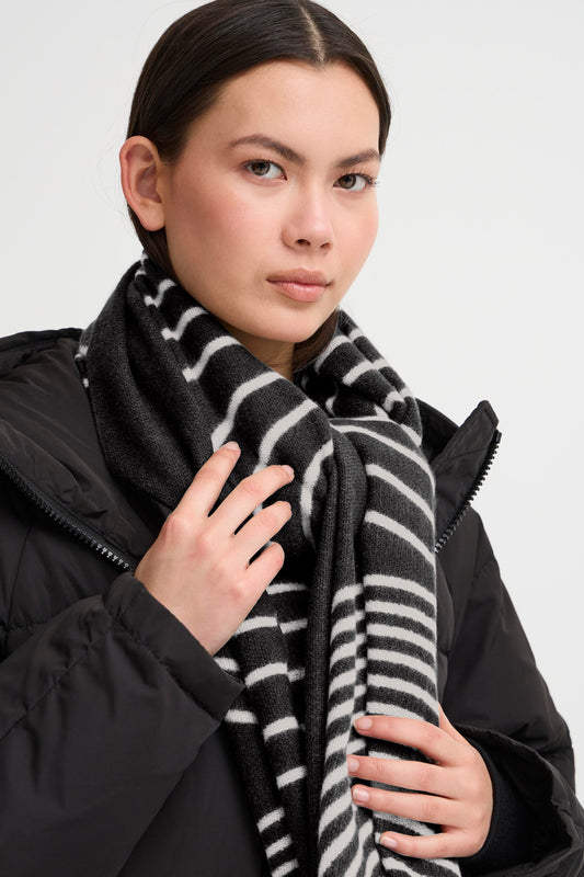 Ichi Ialana Scarf | Black