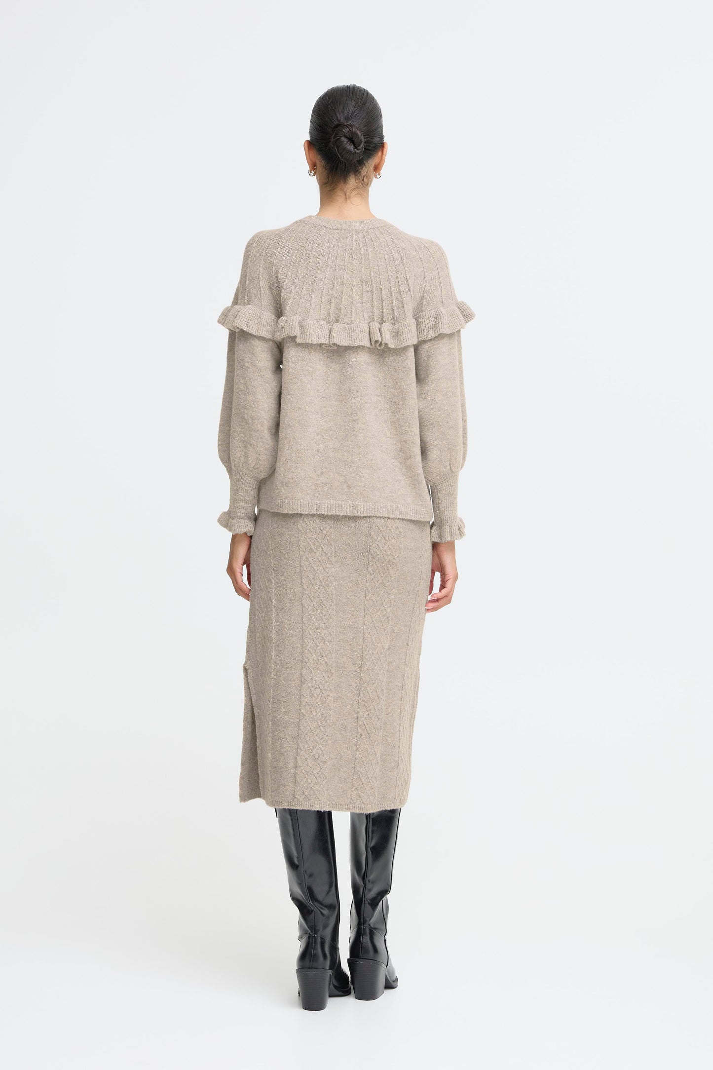 Bynikolina Frill Jumper  | String Melange
