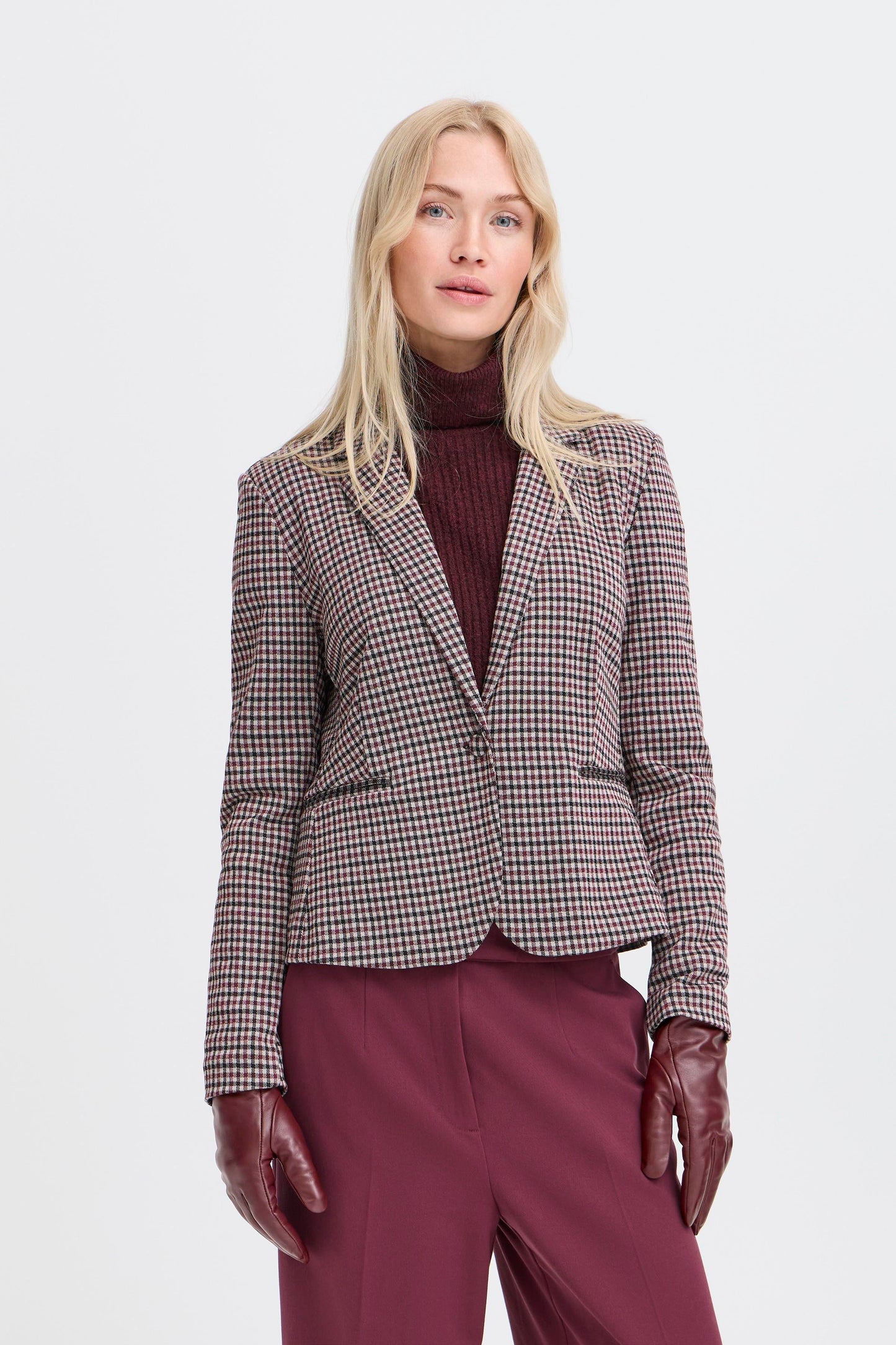 Byvante Gloves | Port Royale