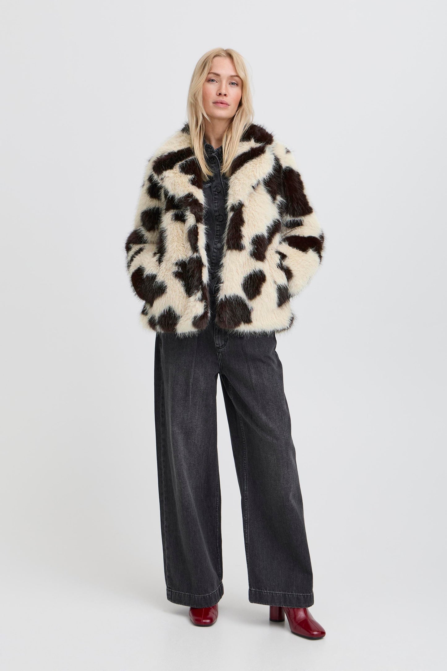 Bybemio Coat | Cow Print