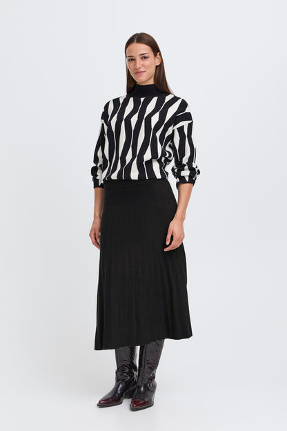 B Young Bymarlin Plisse Skirt | True Black