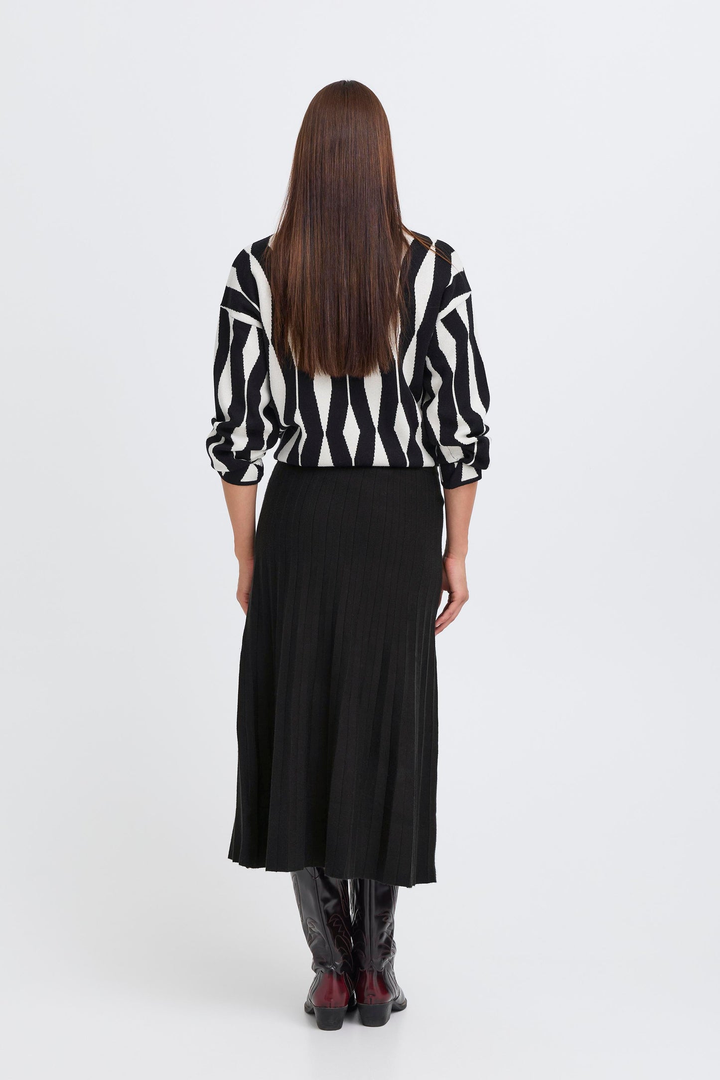 Bymarlin Plisse Skirt | True Black