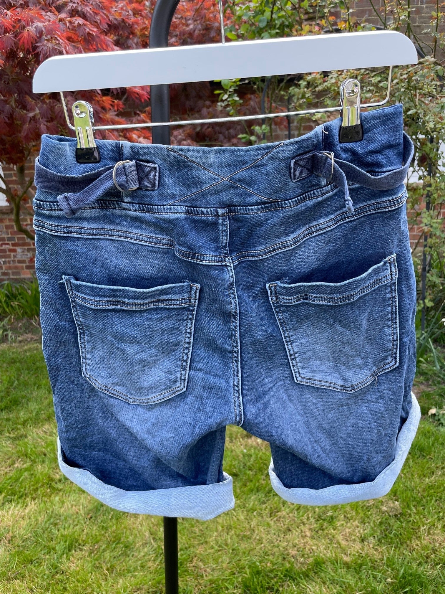 Jean shorts with sales drawstring