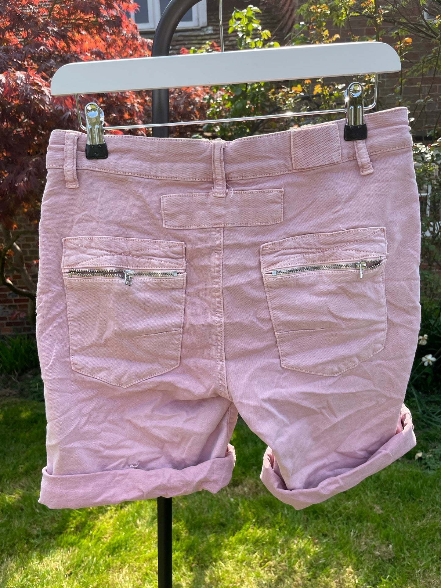 Melly & Co 4 Button Shorts | Pink